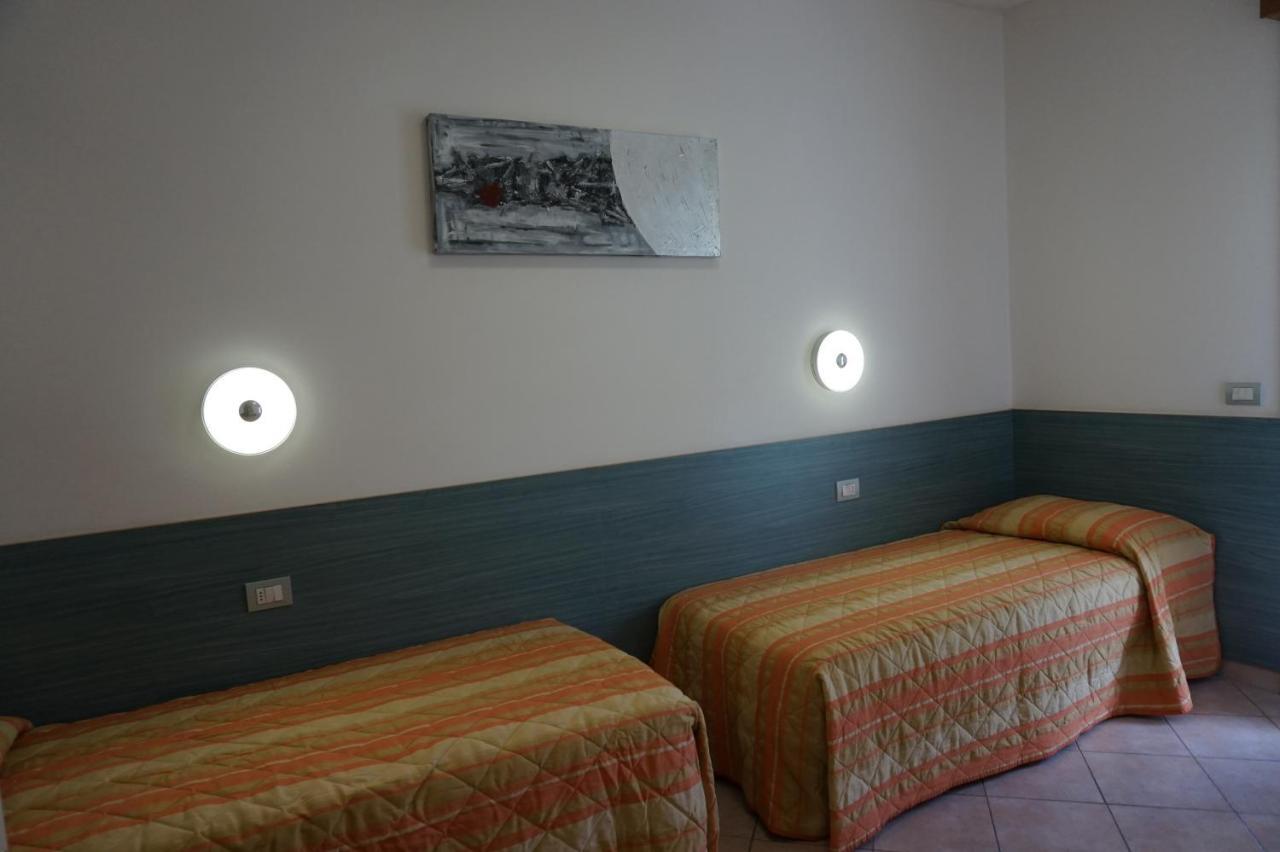 Villaggio Mare Blu Μπιμπιόνε Εξωτερικό φωτογραφία